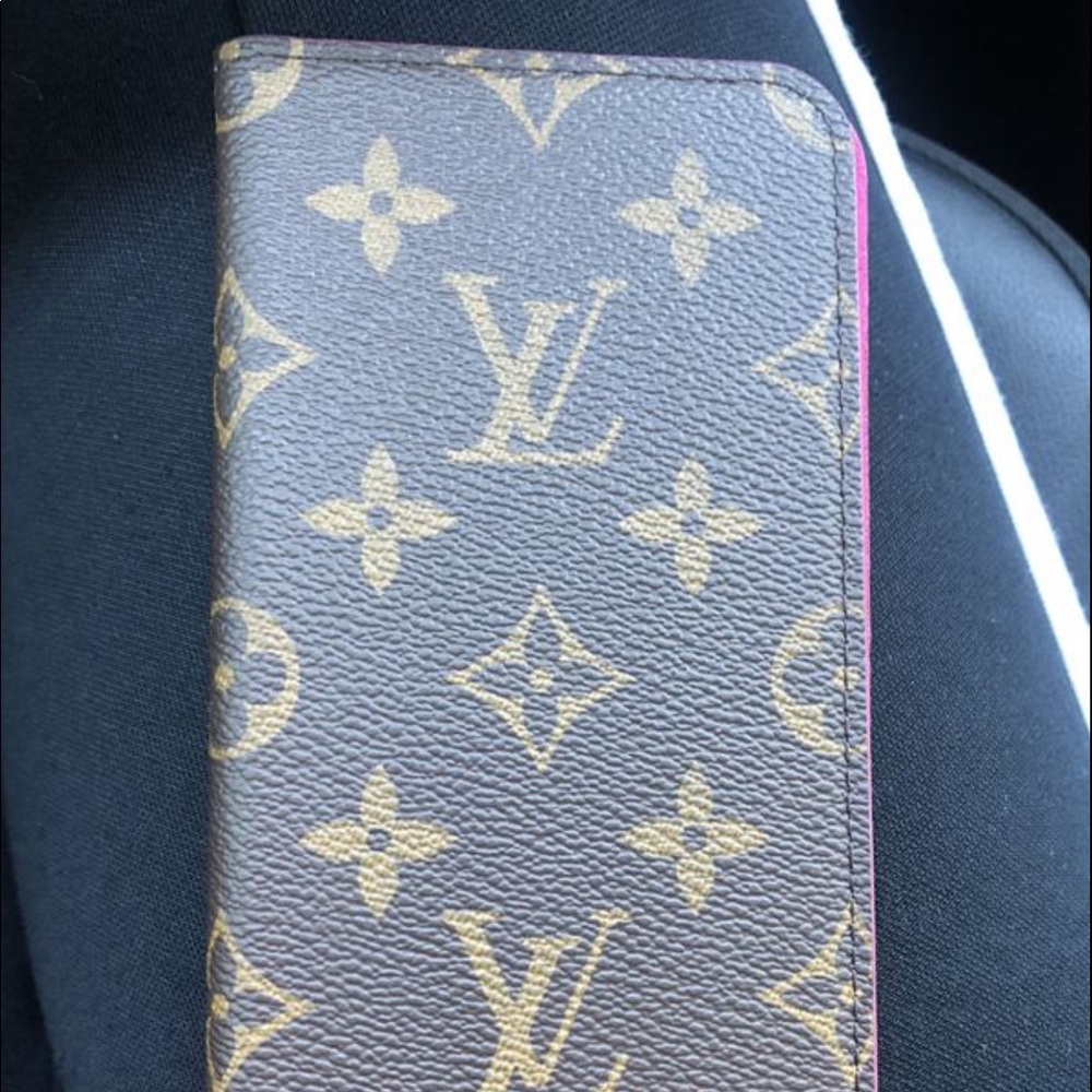 Louis Vuitton iPhone 8 Plus wallet phone case